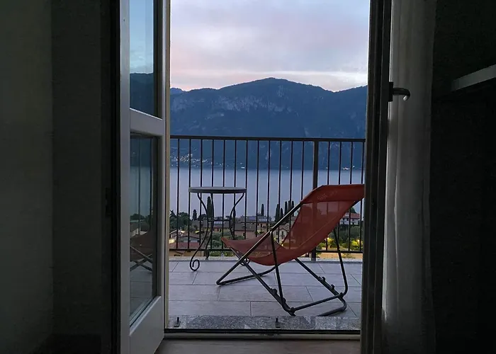 Stella Volante * Bellagio